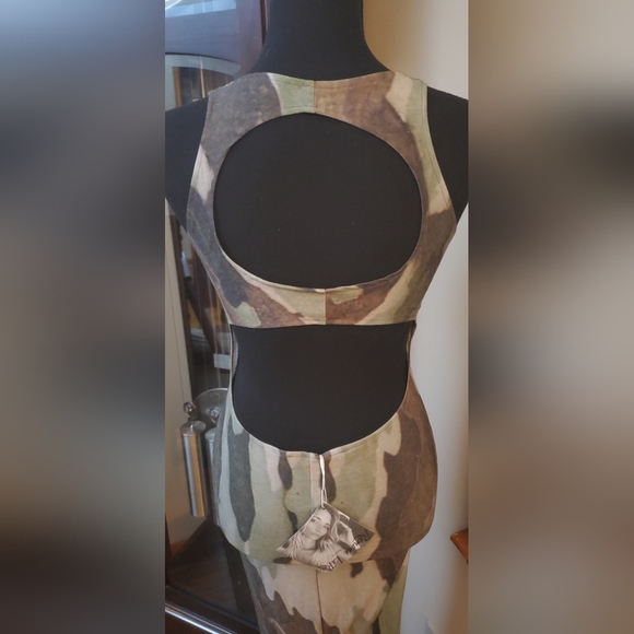 NWT Ramona LaRue Dress - Picture 7 of 13